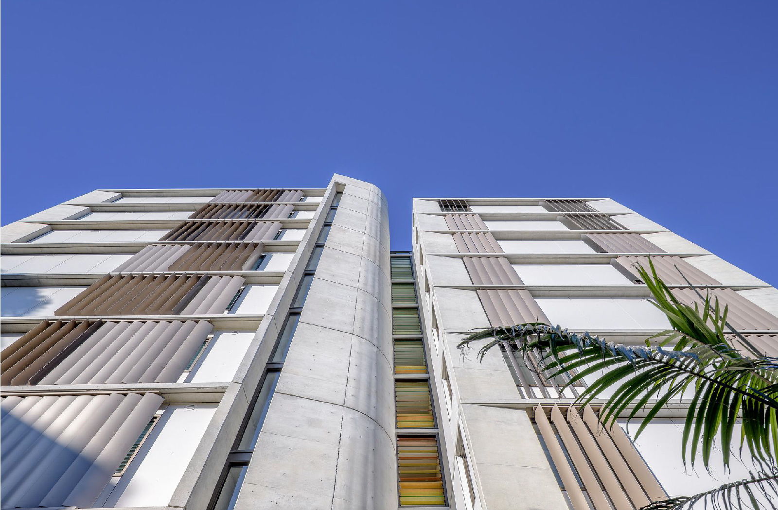 Llandaff Street - Multi-residential apartment building by McGregor Westlake Architecture and Hill Thalis Architecture + Urban Projects