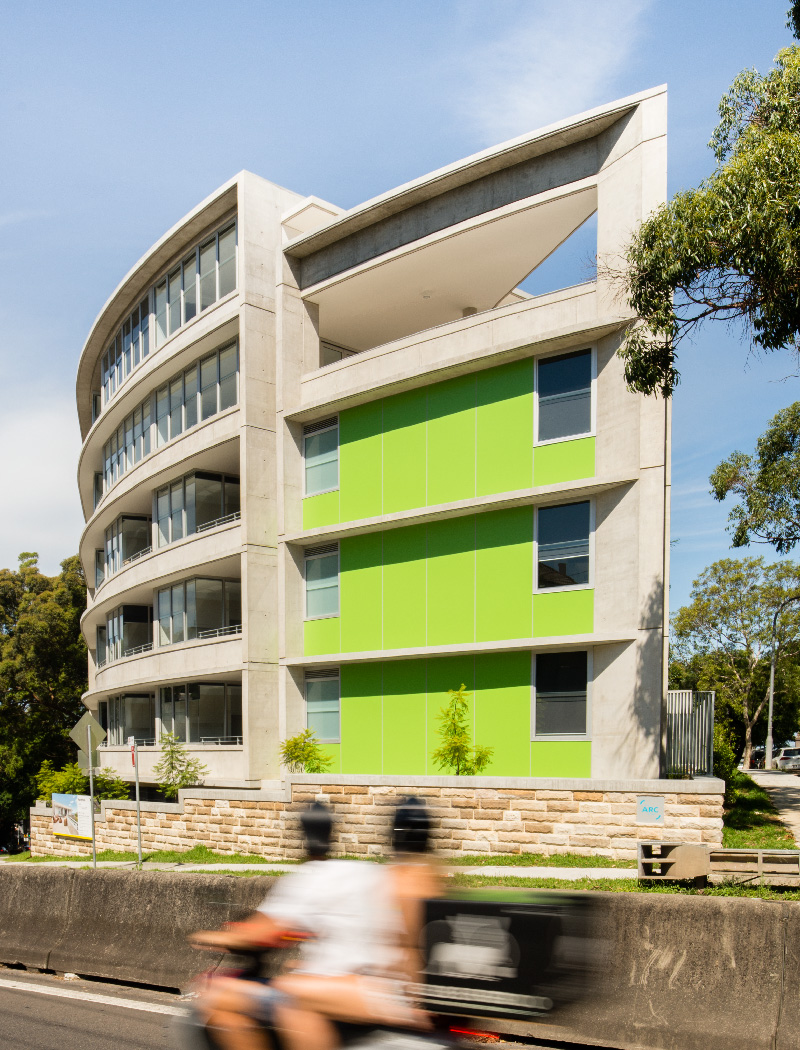 Old South Head Road - Multi-Residential Apartments by McGregor Westlake Architecture and Hill Thalis